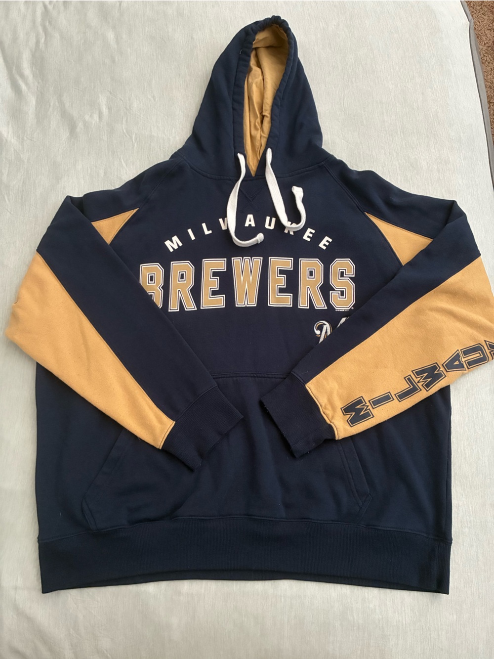 Milwaukee Brewers Navy and Gold Pullover Hoodie